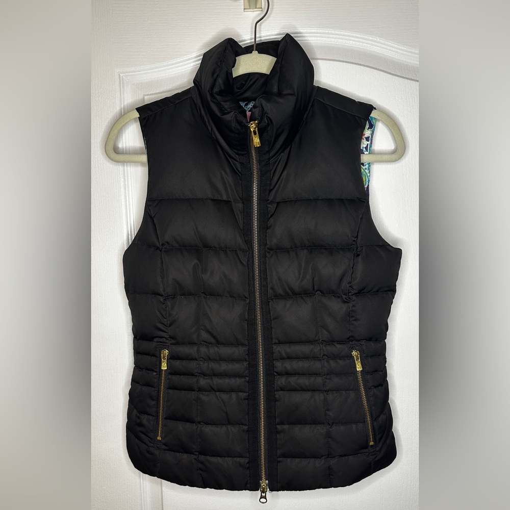 Lilly Pulitzer Black Puffer Vest with Colorful Lining